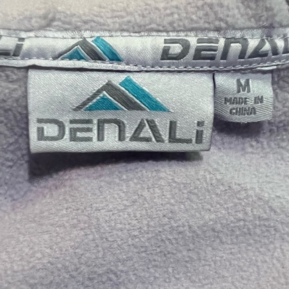 Denali Woman’s Purple Hooded Jacket Size Medium - Picture 6 of 7